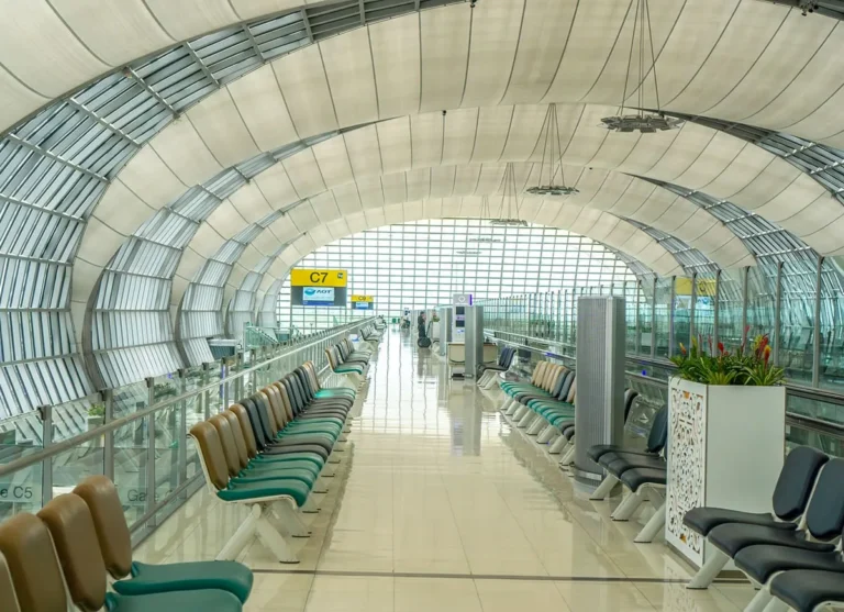 Tres factores que debes tener en cuenta al escoger aeropuerto
