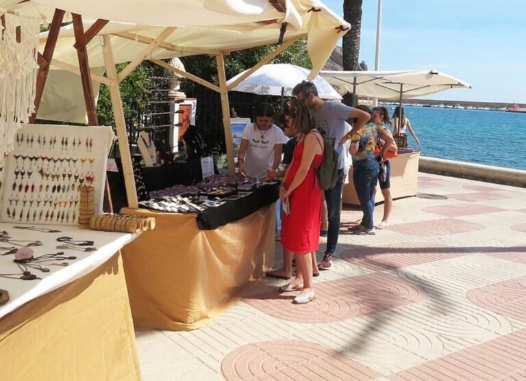 Feria Artesanal Amata Puerto de Jávea