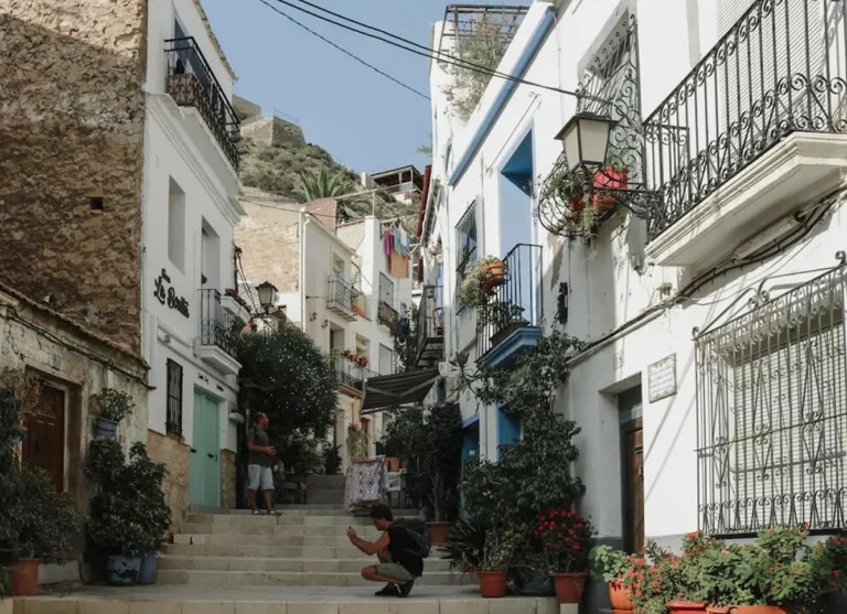 Descubre Alicante en el momento perfecto: turismo sin multitudes y con clima ideal